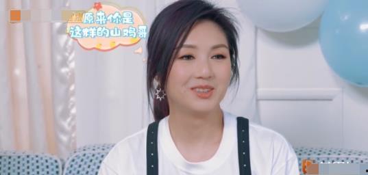 娱乐吃瓜前女友是谁啊,娱乐吃瓜事件背后的前女友身份