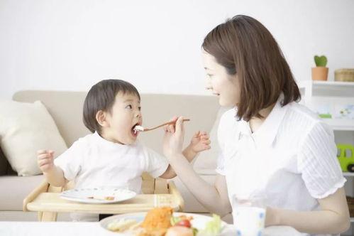 吃瓜娱乐君保姆带孩子,温馨日常与育儿心得分享