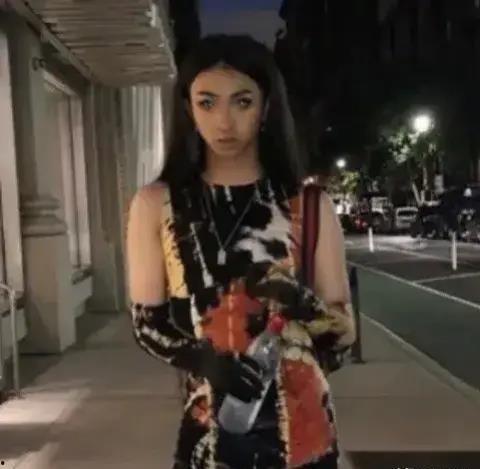 娱乐八卦吃瓜主播是谁啊,揭秘“娱乐八卦吃瓜主播”背后的故事